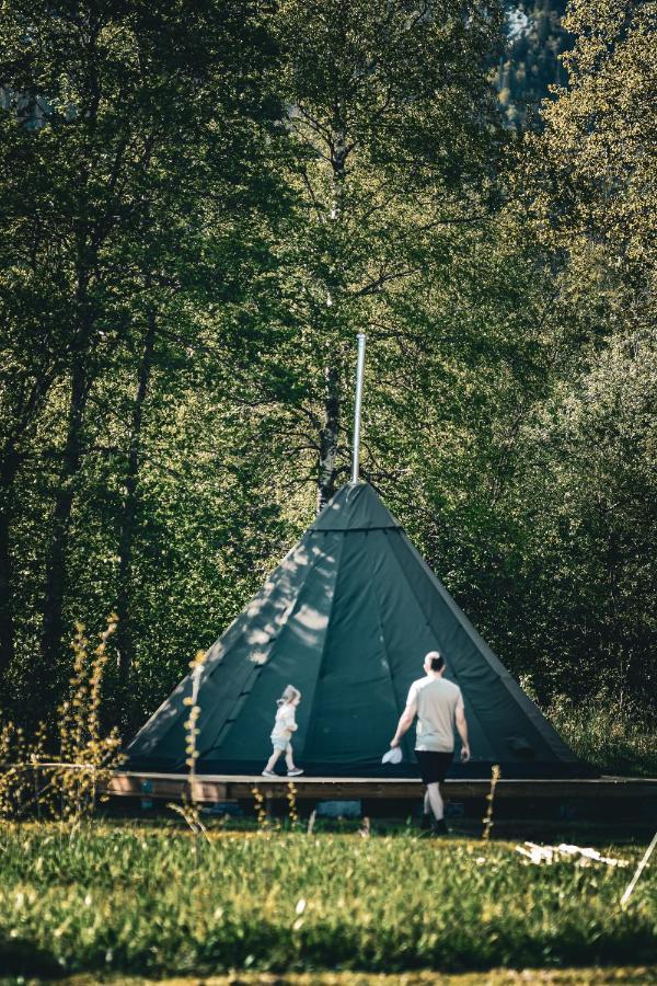 ホテル Morgedal Lavvo Camping エクステリア 写真